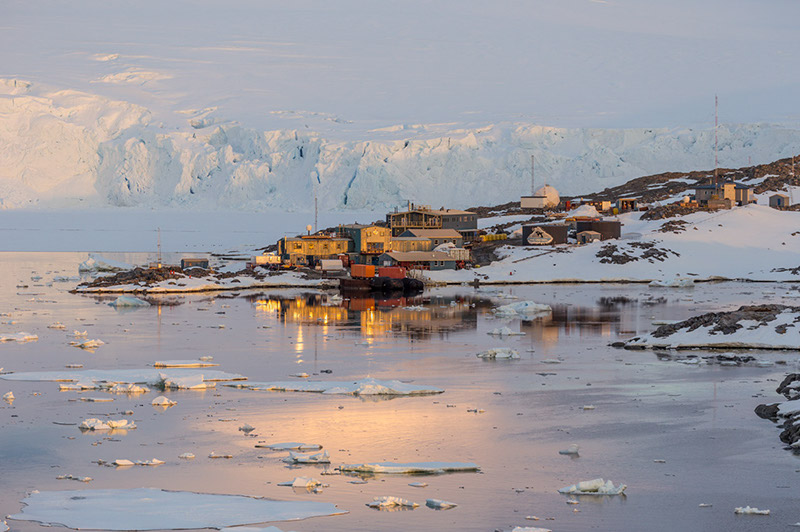 Palmer U.S. Research Station. Anvers Island, Antarctica