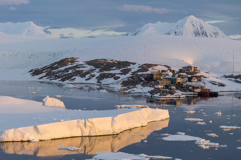 Mt. William & Palmer U.S. Research Station. Anvers Island, Antarctica