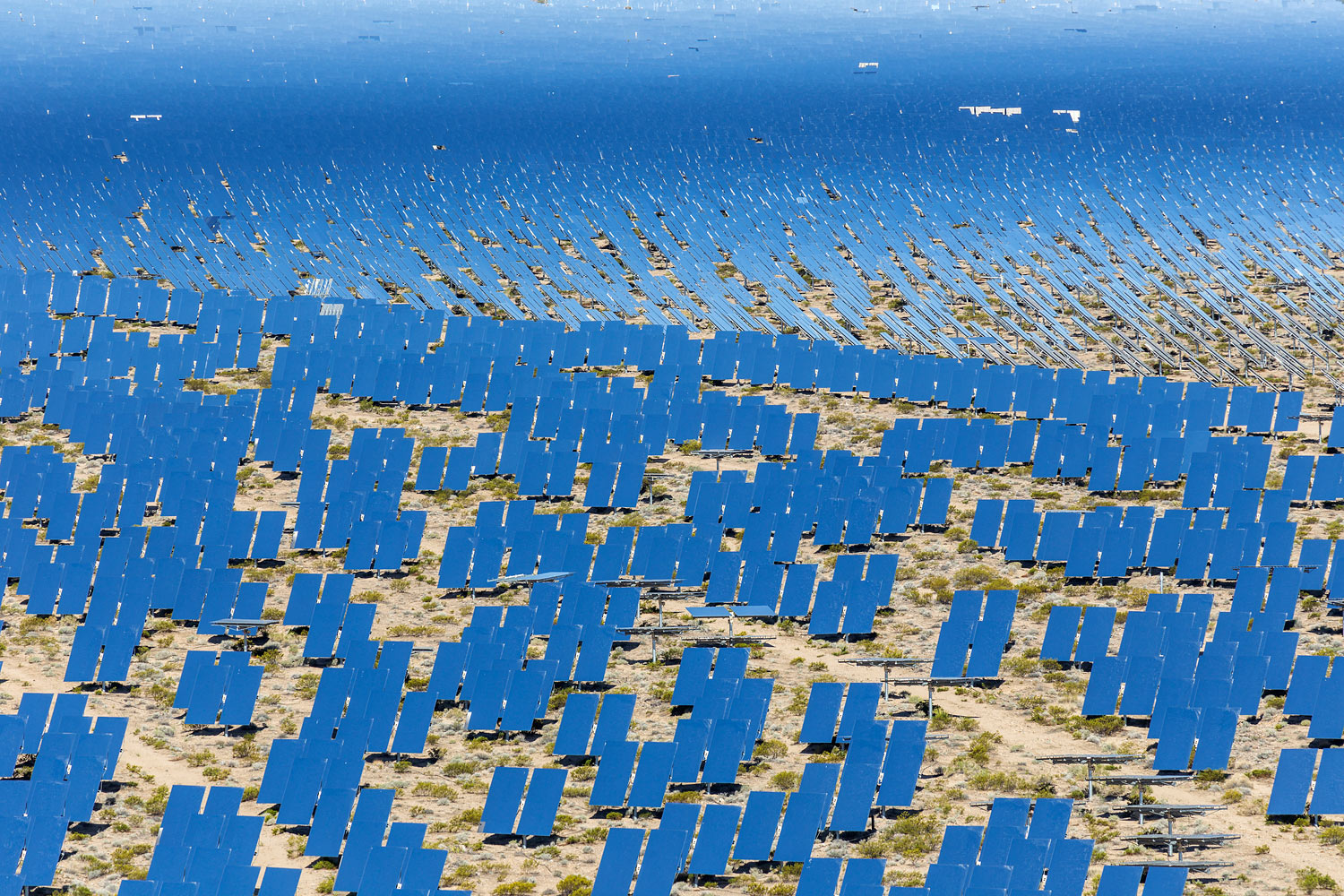 Ivanpah Thermal Solar Plant, CA. Study #6. 2018 (35°34'10.896" N 115°27'54.336" W)