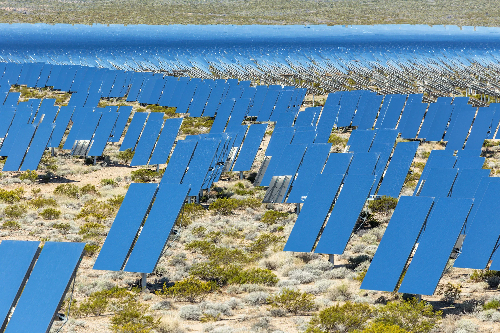 Ivanpah Thermal Solar Plant, CA. Study #17 (35,34.1675N 115,28.0135W)