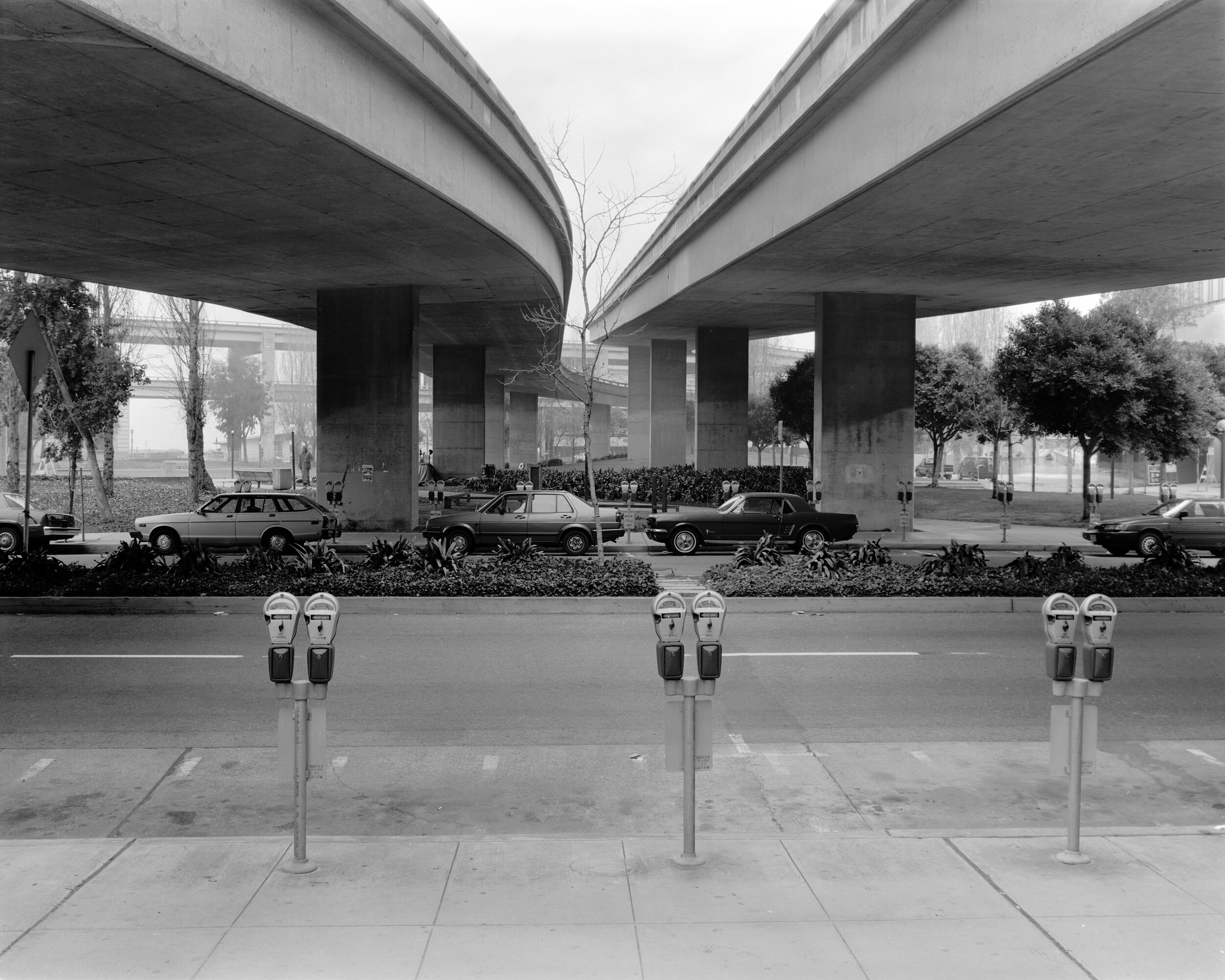 Washington/Clay St. on/off ramps. Ground Level. Embarcadero Freeway, 1990