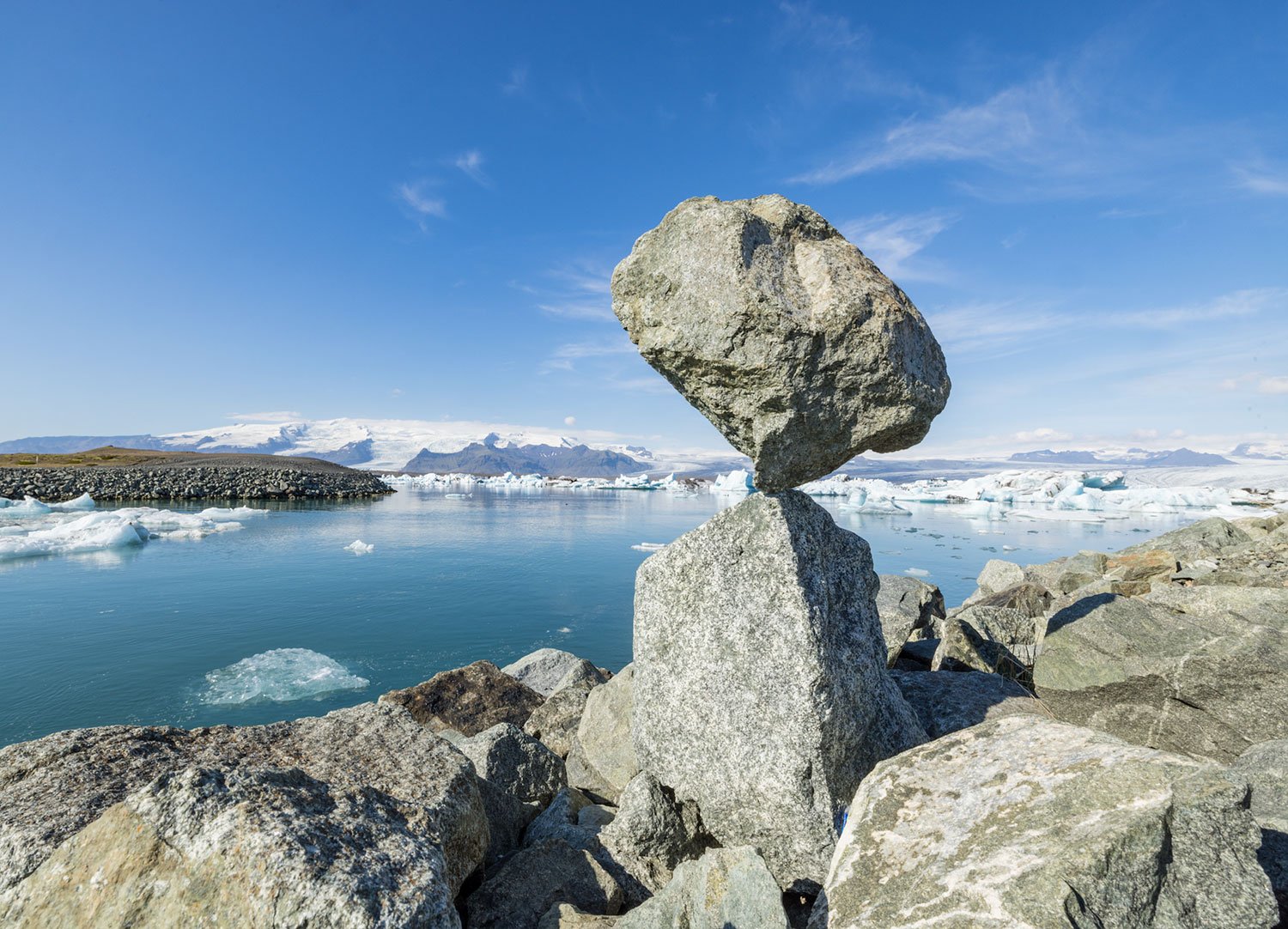 Balanced Rock. Jokulsaron Glacier Lagoon, Iceland. 2022