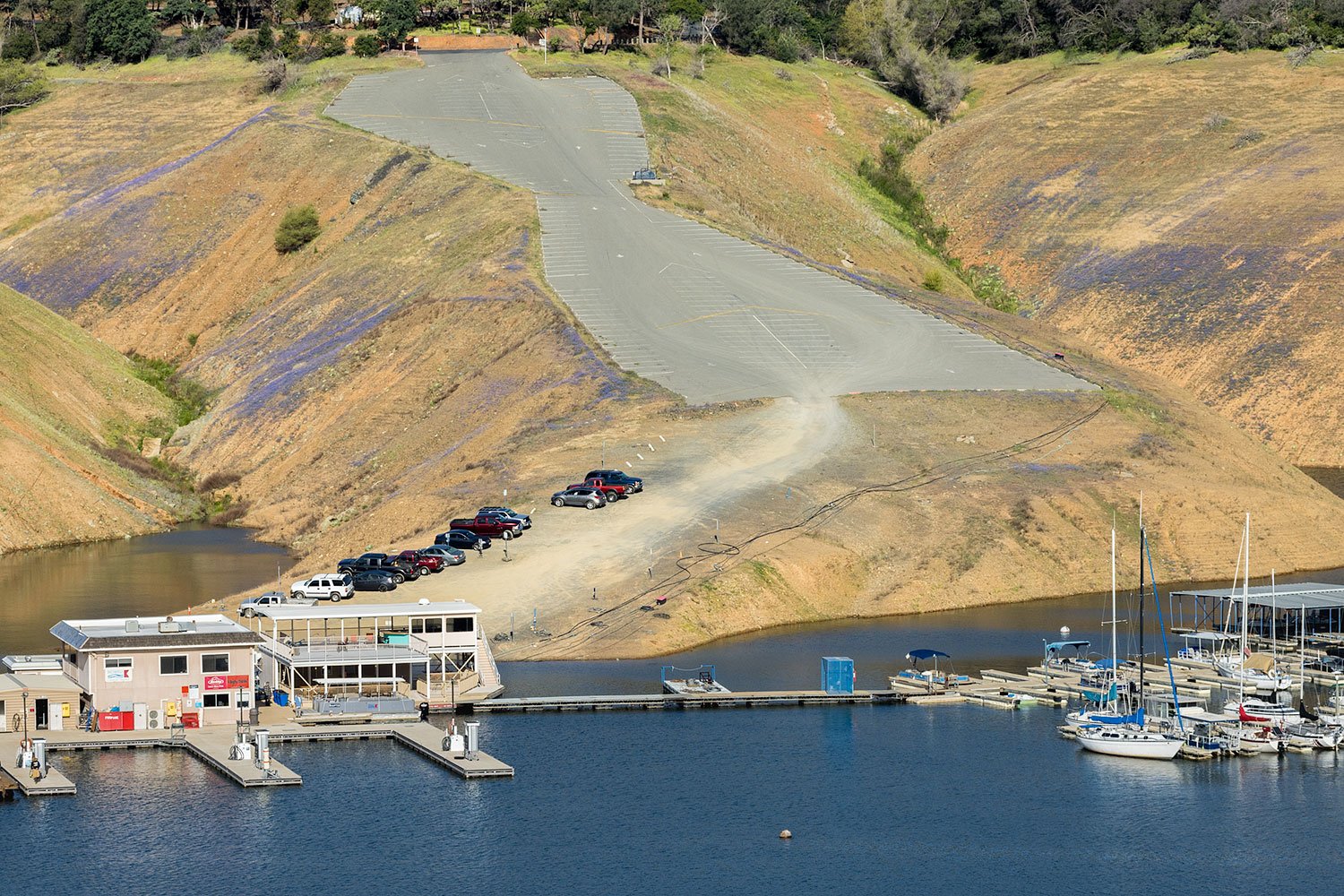 Extended Boat Ramp, Study #2. Lake Oroville Reservoir. Oroville, CA. 2022 (39°31'57.27" N 121°26'53.436" W)