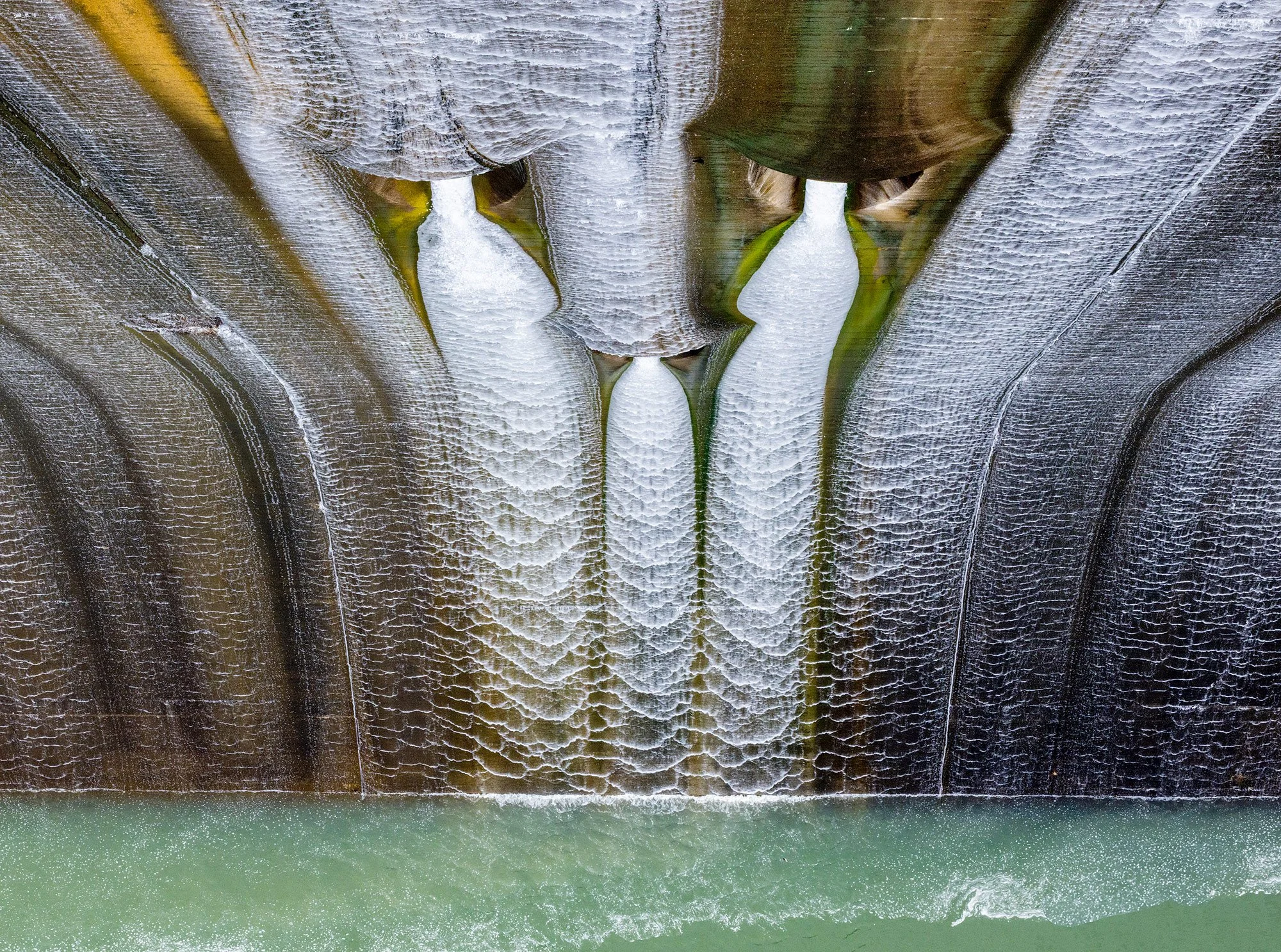   Spillway. Shasta Lake, Study #4. Redding, CA. 2025   (40°43'6.198" N 122°25'8.43" W)  