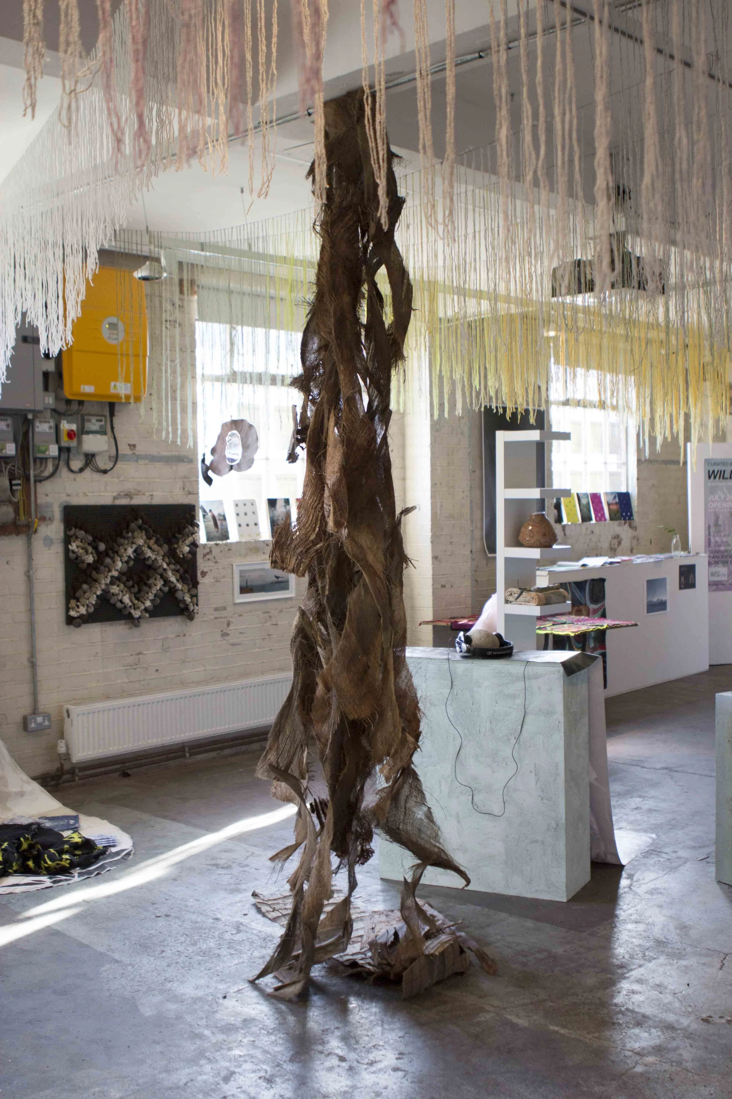 UNFOLD, Ane Krogseth, 2018. natural fibres, dried coconut palm. Tropic 08ºN