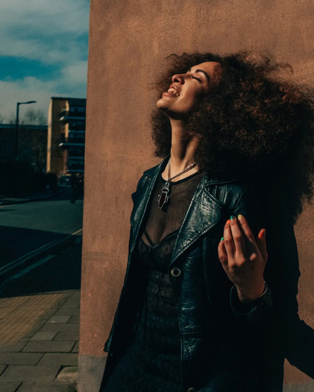 We&rsquo;re pleased to welcome Cl&eacute;mentine Bedos @clembedos - artist-in-residence currently working with us in the Atacama Desert.⁠
⁠
Cl&eacute;mentine Bedos (they/them) is a transdisciplinary artist whose research-led practice explores the int