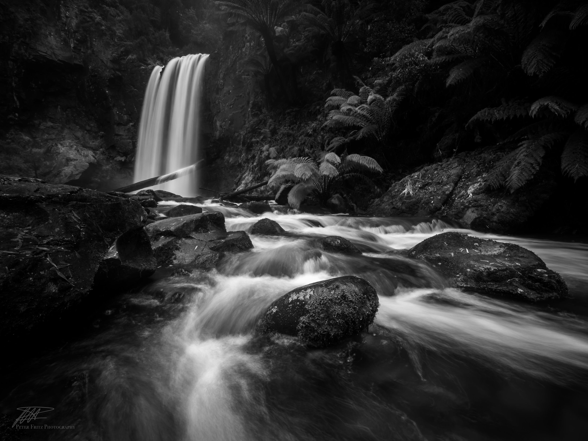 Hoptuon falls bnw wen 4x3.jpg