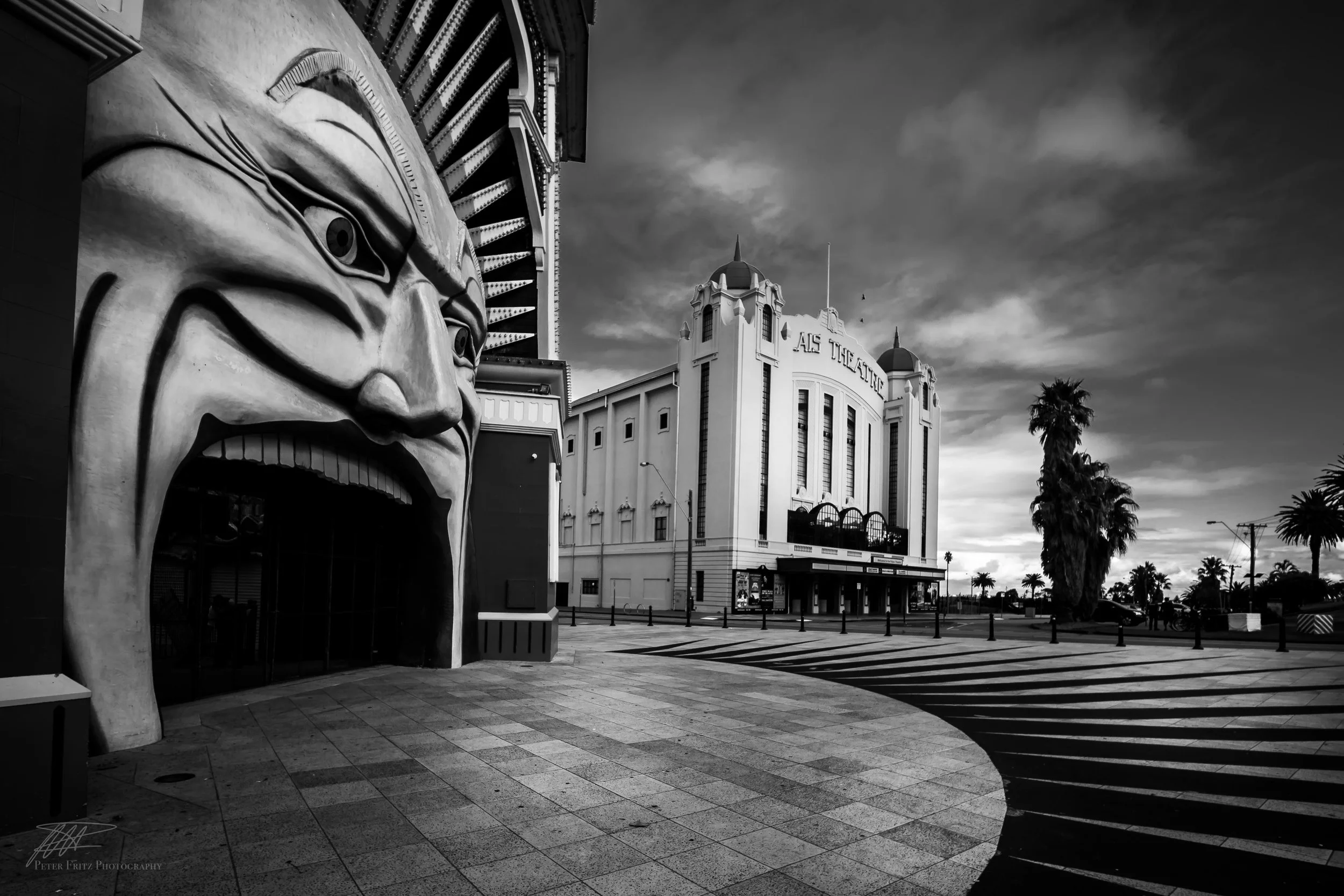The almost menacing nature of the face in BNW is at odds with the ‘Luna Park…. Just for Fun’ theme we’re accustomed to.
