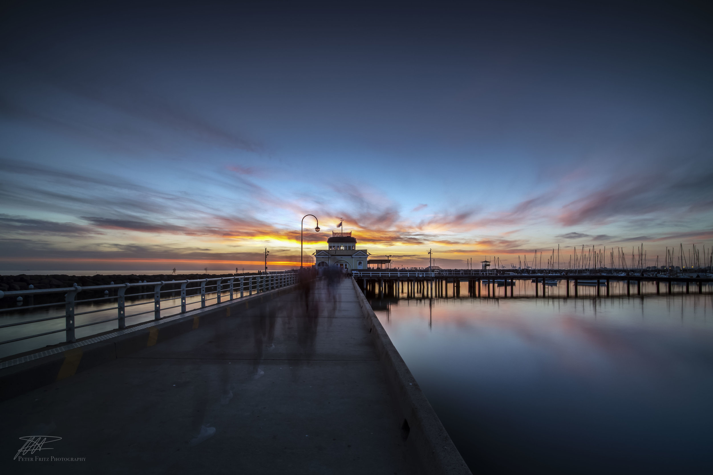 Pier stroll 3x2 web.jpg