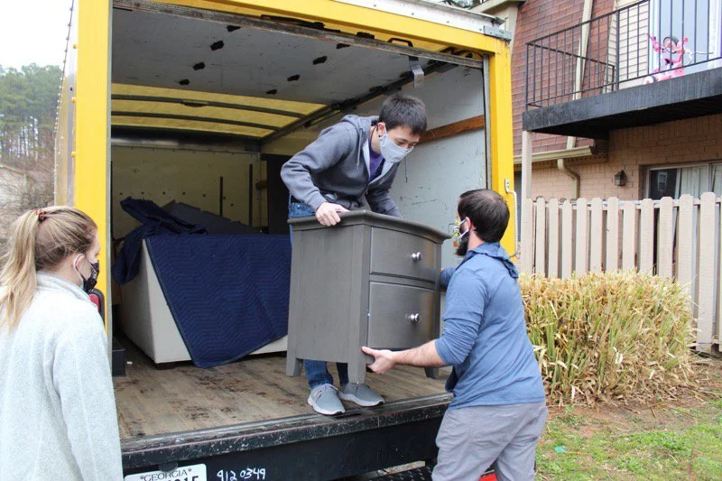 Your Old Furniture Can Help Refugees in Need