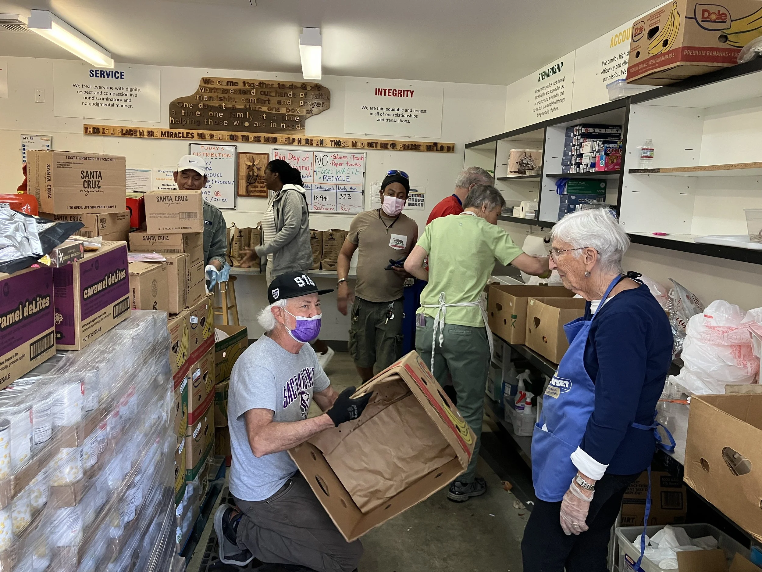 Bethany Volunteered at Food Closet April 29, 2024