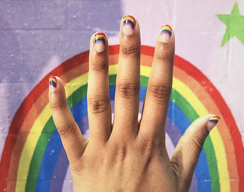megglemynails_064_mtvdiybbpriderainbow.jpg