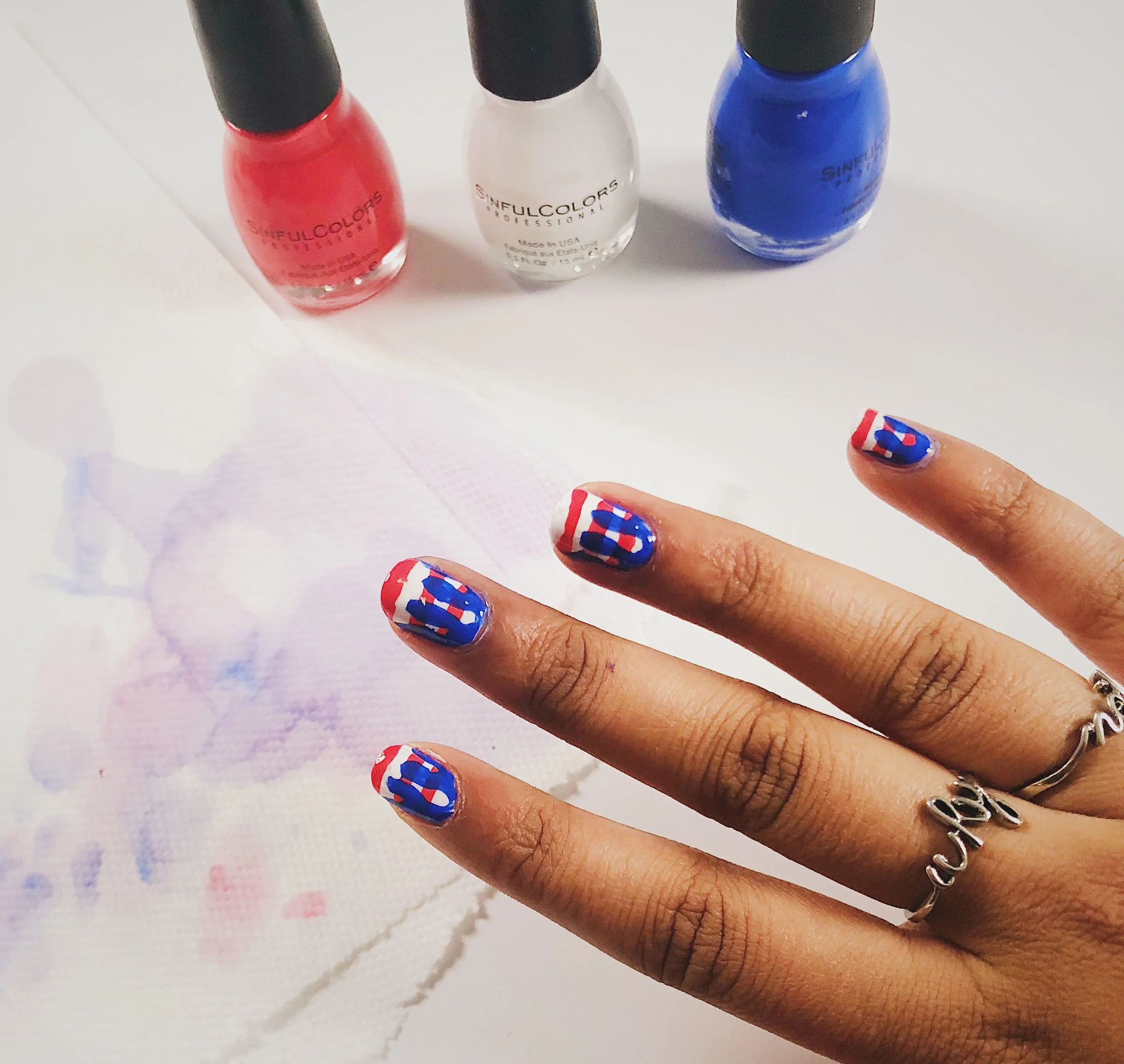 megglemynails_065_mtvdiybbamericanflagdrip.JPG