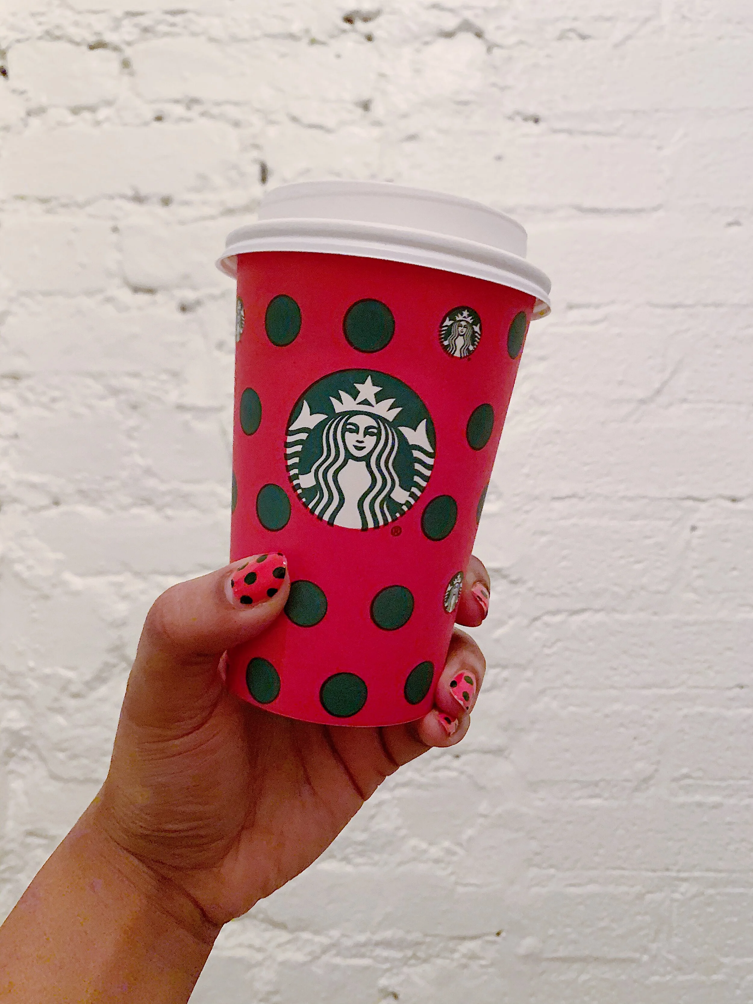 megglemynails_095_starbucks2019-2.JPG