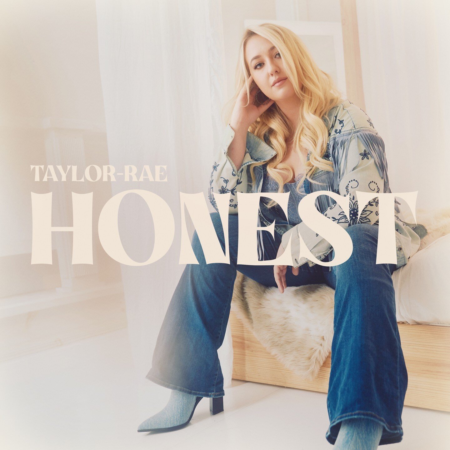 Rising Singer-Songwriter @taylorrae.official bares her soul in her latest release 'Honest'.