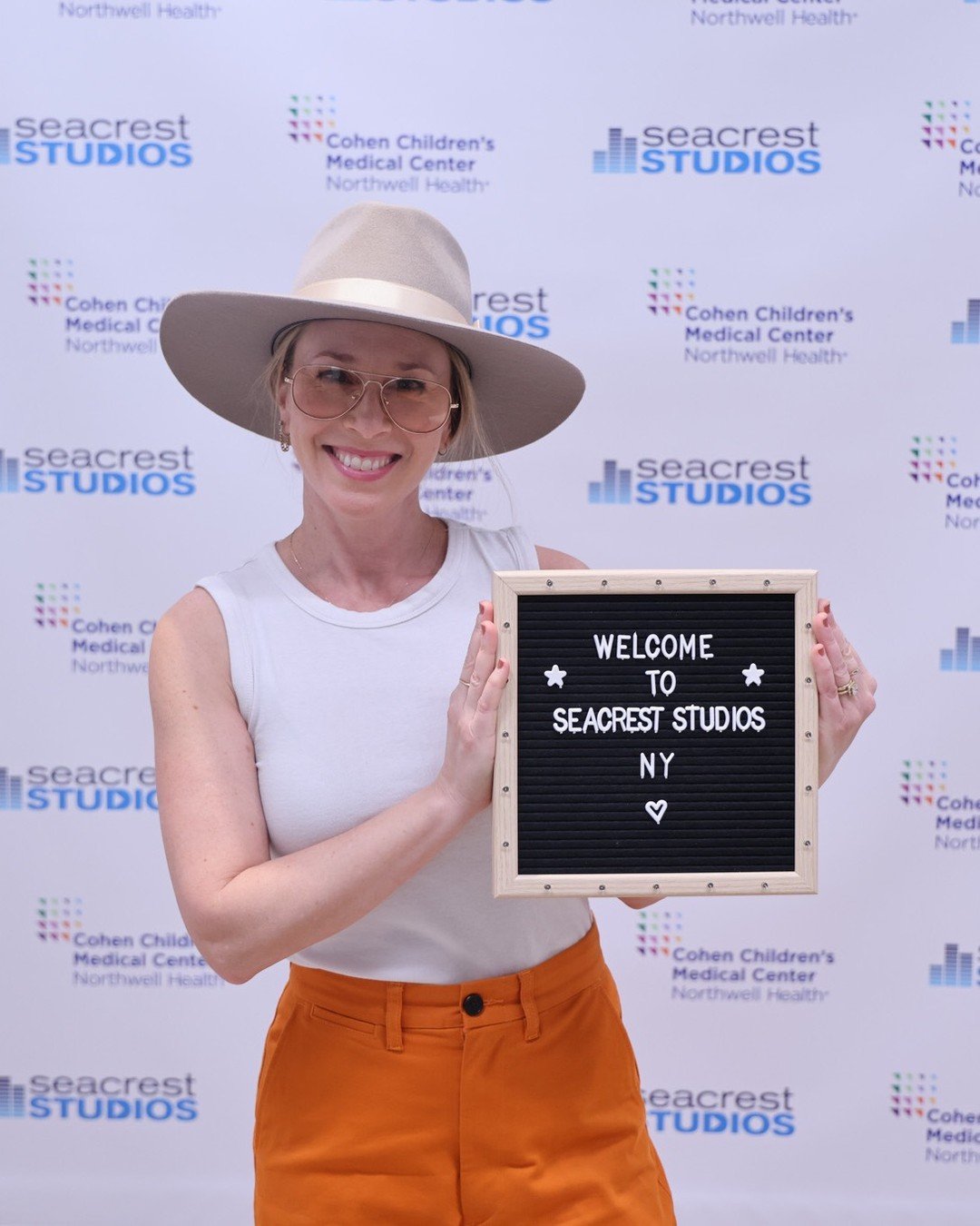 @TobyLightman celebrated The Day That Music Cares on Friday with the Ryan Seacrest Foundation in Queens, playing music and games. Thank you @ryanfoundation for having us!
 ❤️ 🎸
@musicares
@recordingacademy