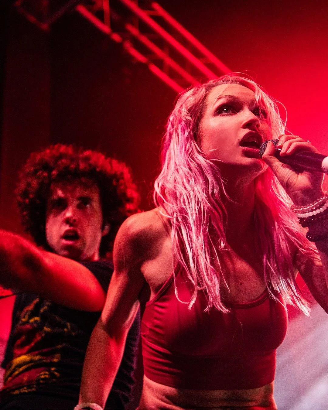 @HookedLikeHelen just released "I Don't Mind," produced by platinum-selling @KThrash. Hard rock with real weight behind it. EP coming this summer, stay tuned. 🖤