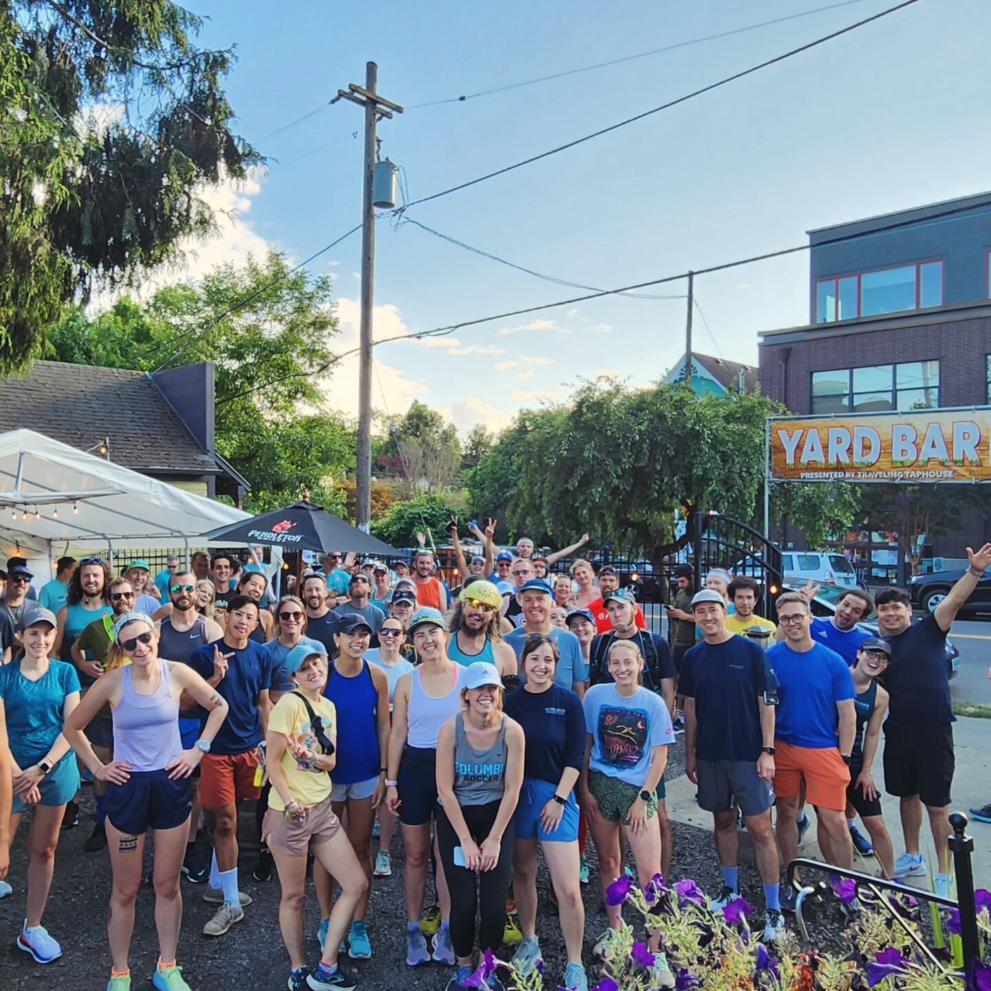 Soo much closer to running in full light. And sunnier days are ahead! 

We're at @yardbar_pdx this week. Come join us for our 5k/10k runs (taper week for Shamrock!). 6:30pm meet, 6:45pm step off. 🍻