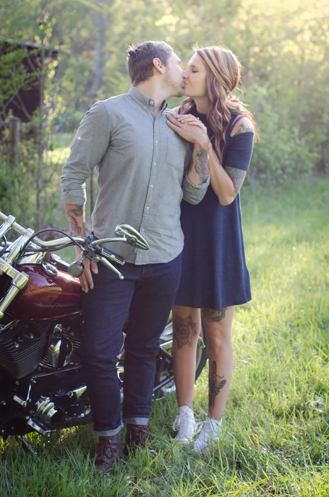 2017_04_CodyAndJamie_PROMO-3841.jpg