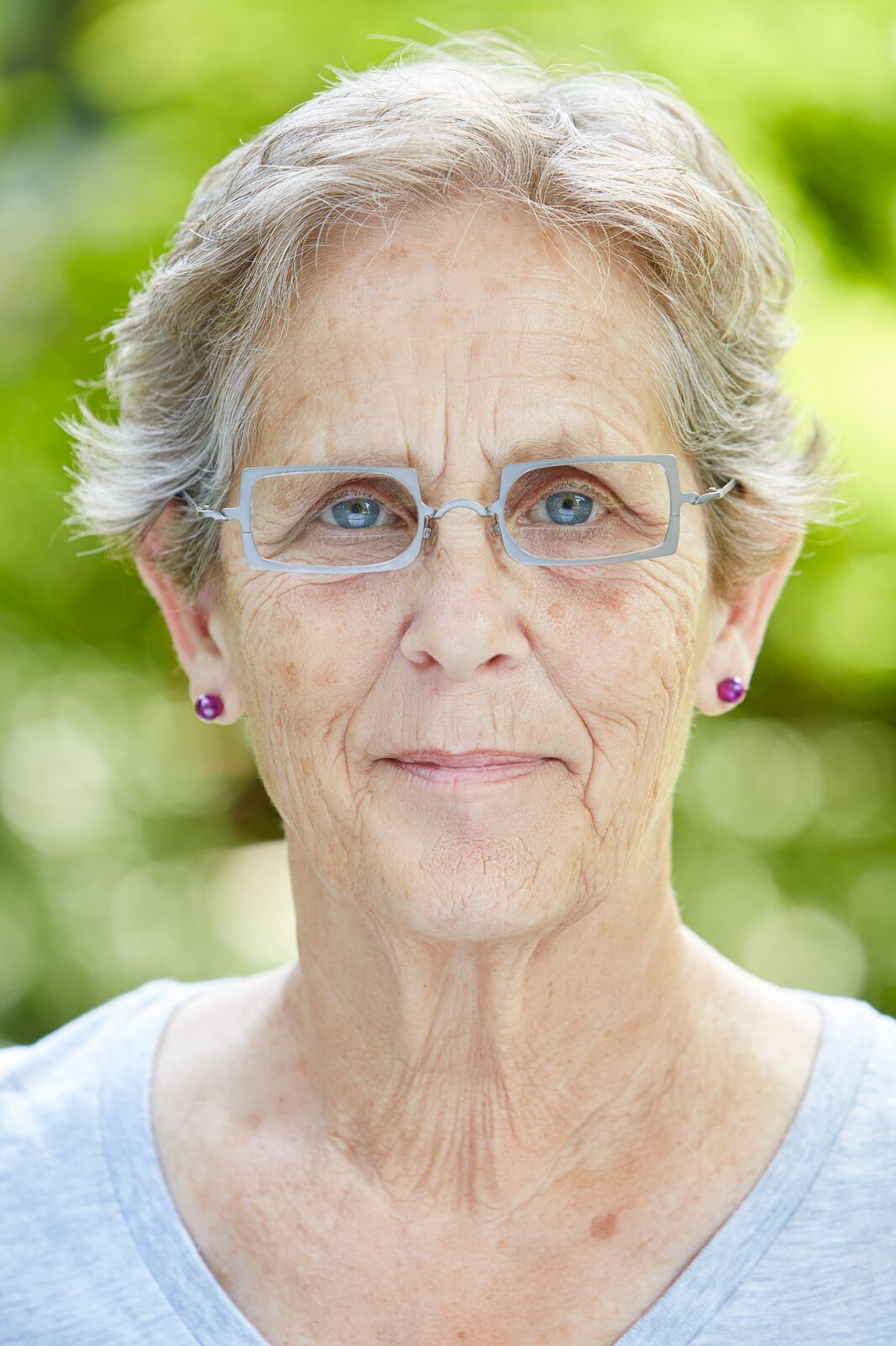 Barbara Dorris.png