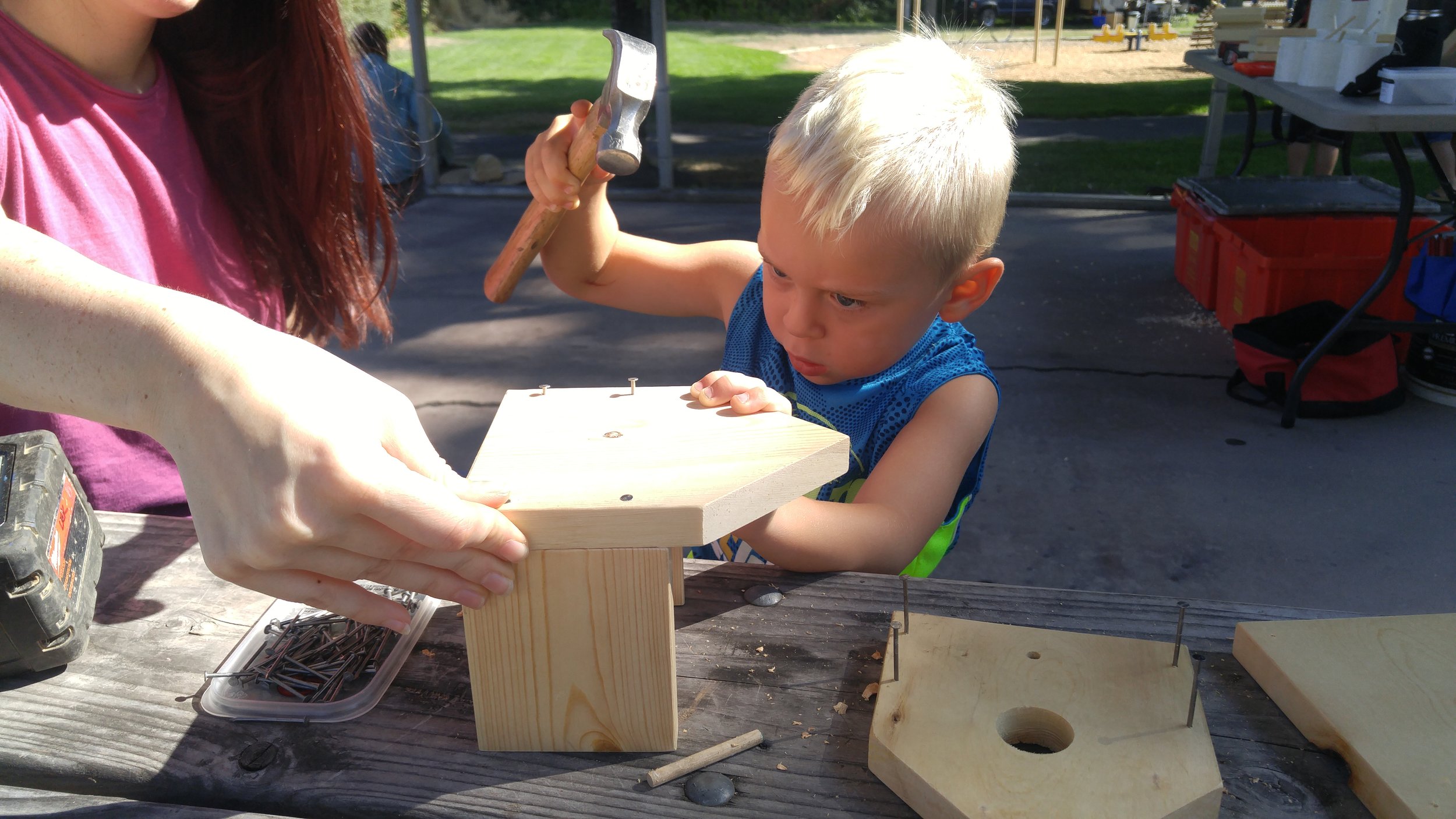 Kids DIY @ The Dalles Farmers' Market