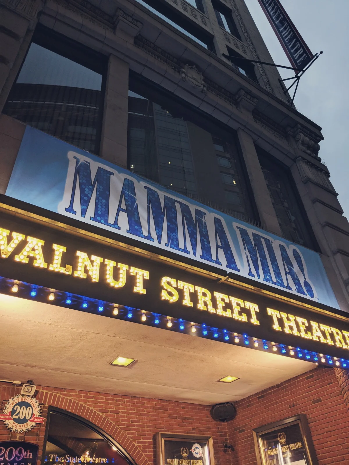 mammamia2.jpg