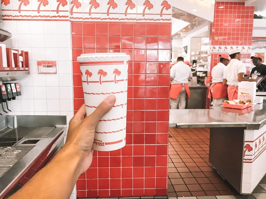 innout1.jpg