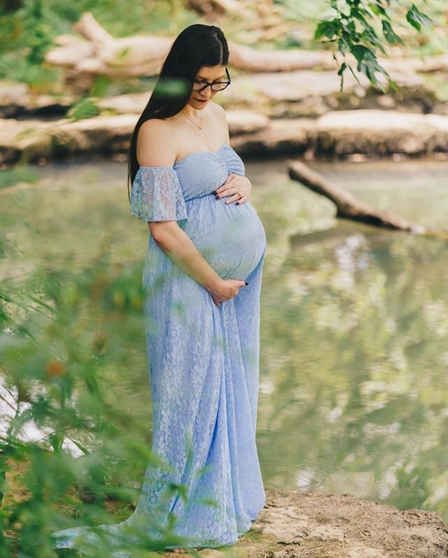 I know I don't typically post maternity photos, but I couldn't resist posting this! Brianna and I became friends a few months ago thanks to Facebook, and instantly hit it off. This mama is due next month and I am so excited for her!