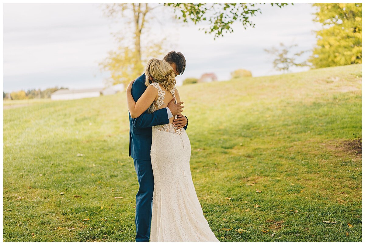 To First Look or Not To First Look For Your Wedding Day