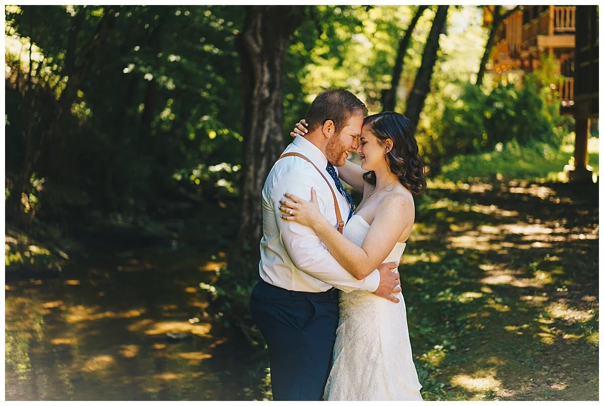 Couples Guide on How to Elope in Gatlinburg, Tennessee
