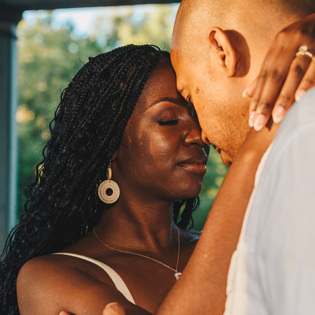 A golden hour engagement session filled with romance and beautiful light. Capturing the essence of their love story was an absolute joy.✨

@lafayetteparkstl

 #Missouri #missouri_photos #missouriphotographer #missouriwedding #missouriweddingplanner #