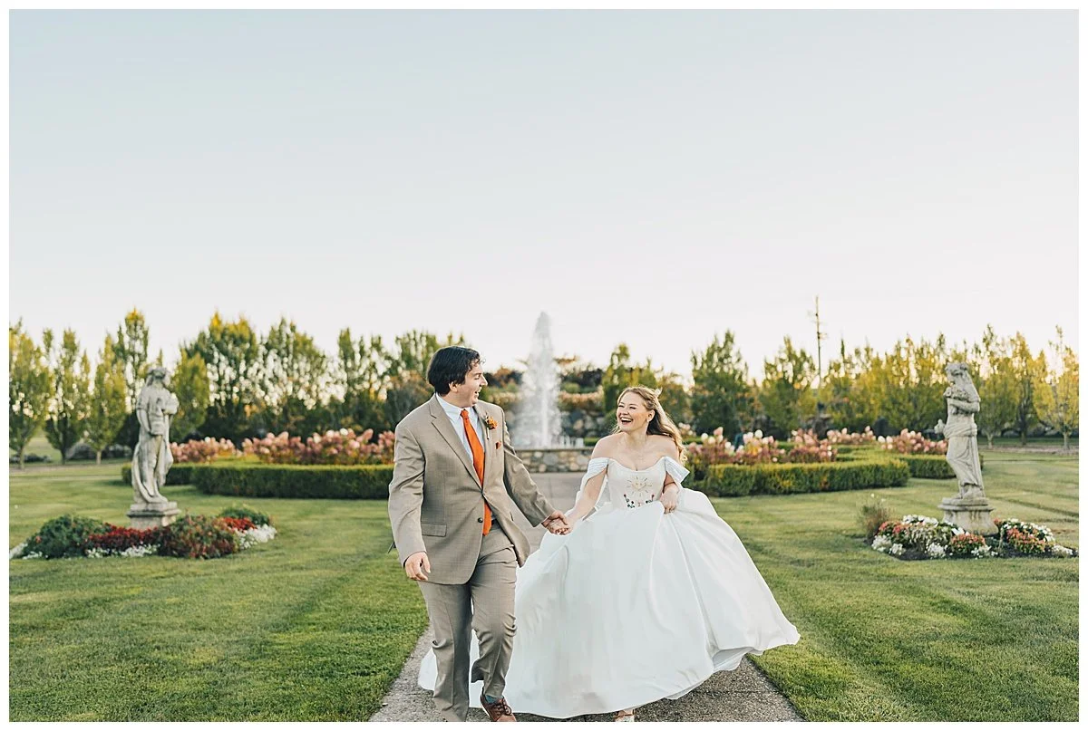 How Far in Advance Should You Book Your Wedding Photographer? (Nashville Wedding Photographer Guide)