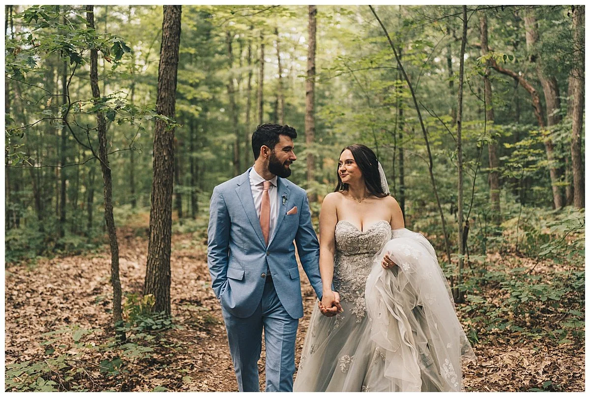 Indoor vs Outdoor Wedding Venues in Nashville: What Couples Should Know