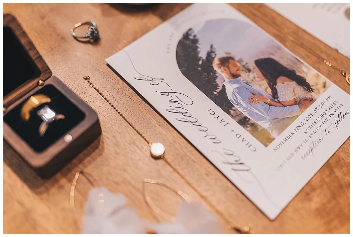 Wedding Details Box Checklist | What Your Photographer Needs