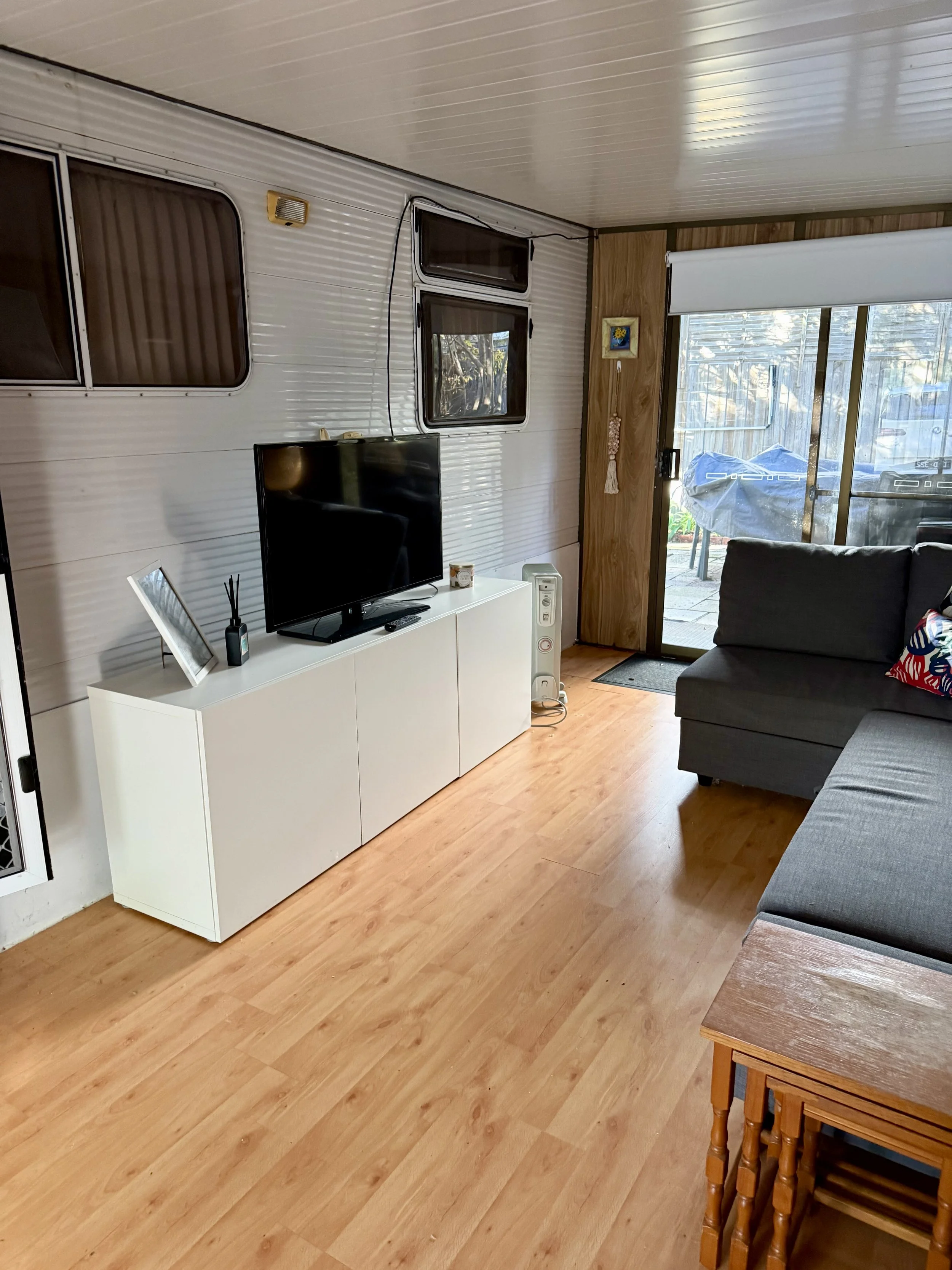 Annexe to  rear area 2.jpeg