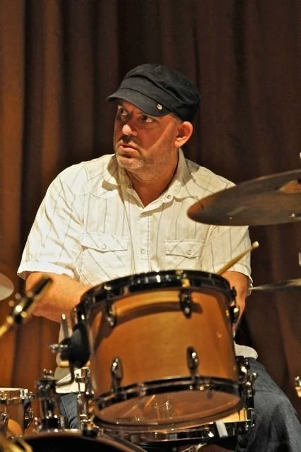 Diego Voglino Trio with Tony Scherr at Bar Bayeux