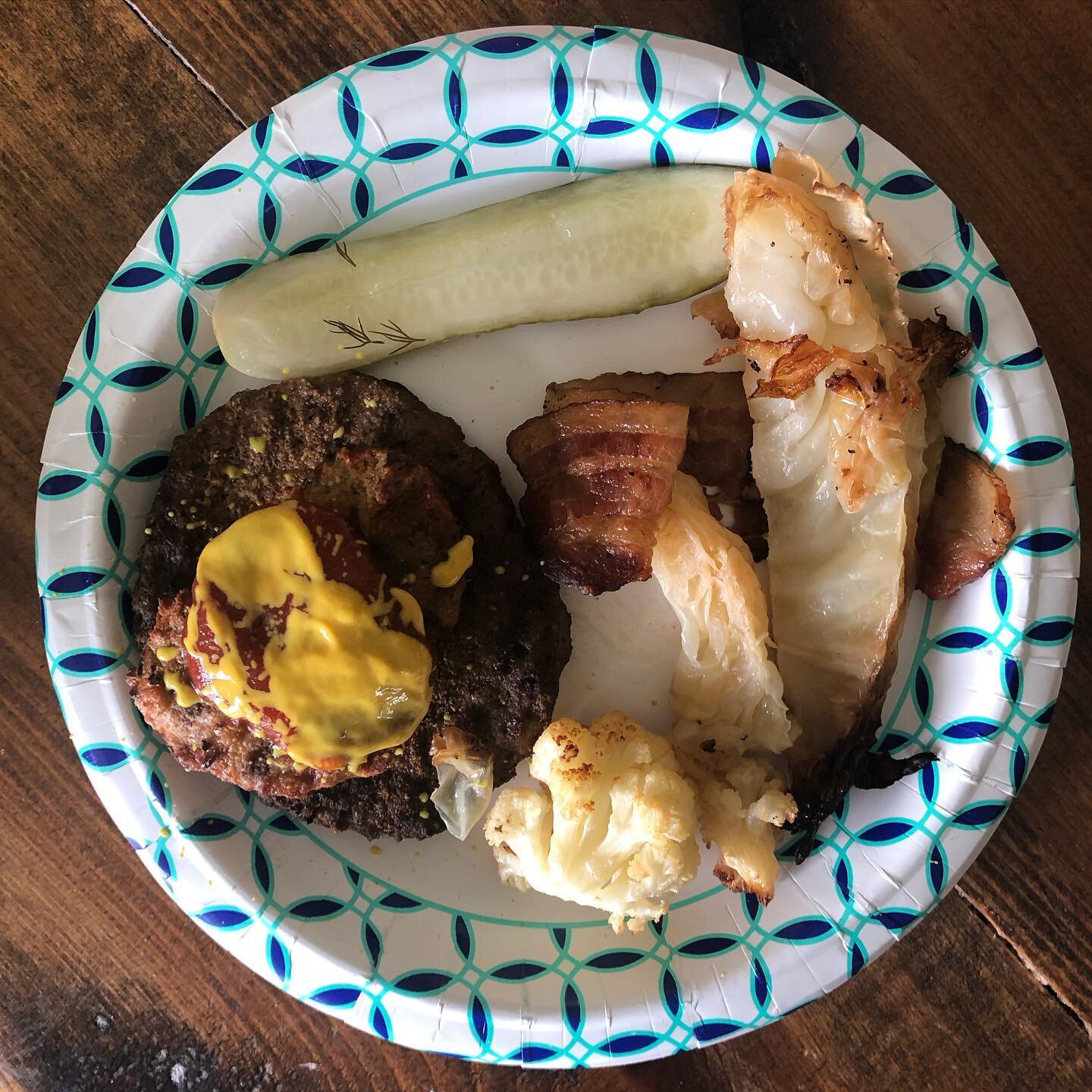 We had so many leftovers to work through that I&rsquo;m finally getting around to eating this week&rsquo;s food.
- burger with ketchup and mustard
- bacon wrapped cabbage 
- roasted cauliflower 
- pickle
.
I&rsquo;ll be sharing my homemade refrigerat