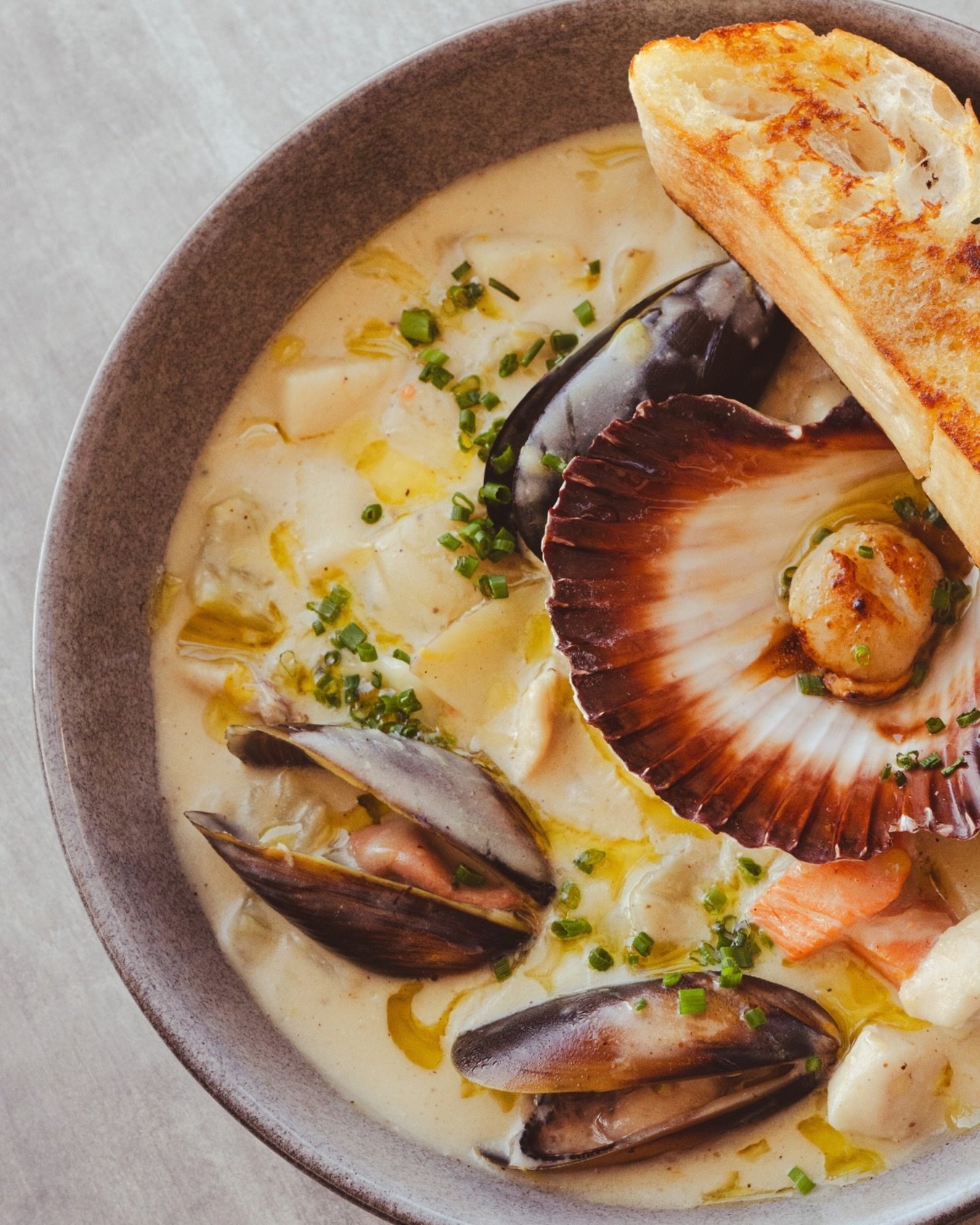 As we welcome cooler days ahead, indulge in the heartwarming comfort of our seafood chowder, a beloved classic that promises to steal the spotlight on our menu !

Dive into a rich blend of ocean-fresh seafood, including local snapper, Tasmanian salmo