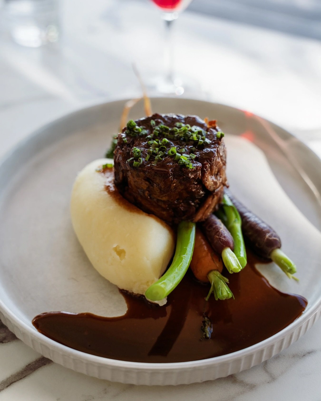 Our slow-cooked lamb, melt-in-your-mouth tender and bursting with flavour. The kind of dish you&rsquo;ll want to savour every bite of.

.
.
.

#slowcookedlamb #meltinyourmouth #tenderandjuicy #noosa #noosaheads #boardwalkbistronoosa #noosaeats #noosa