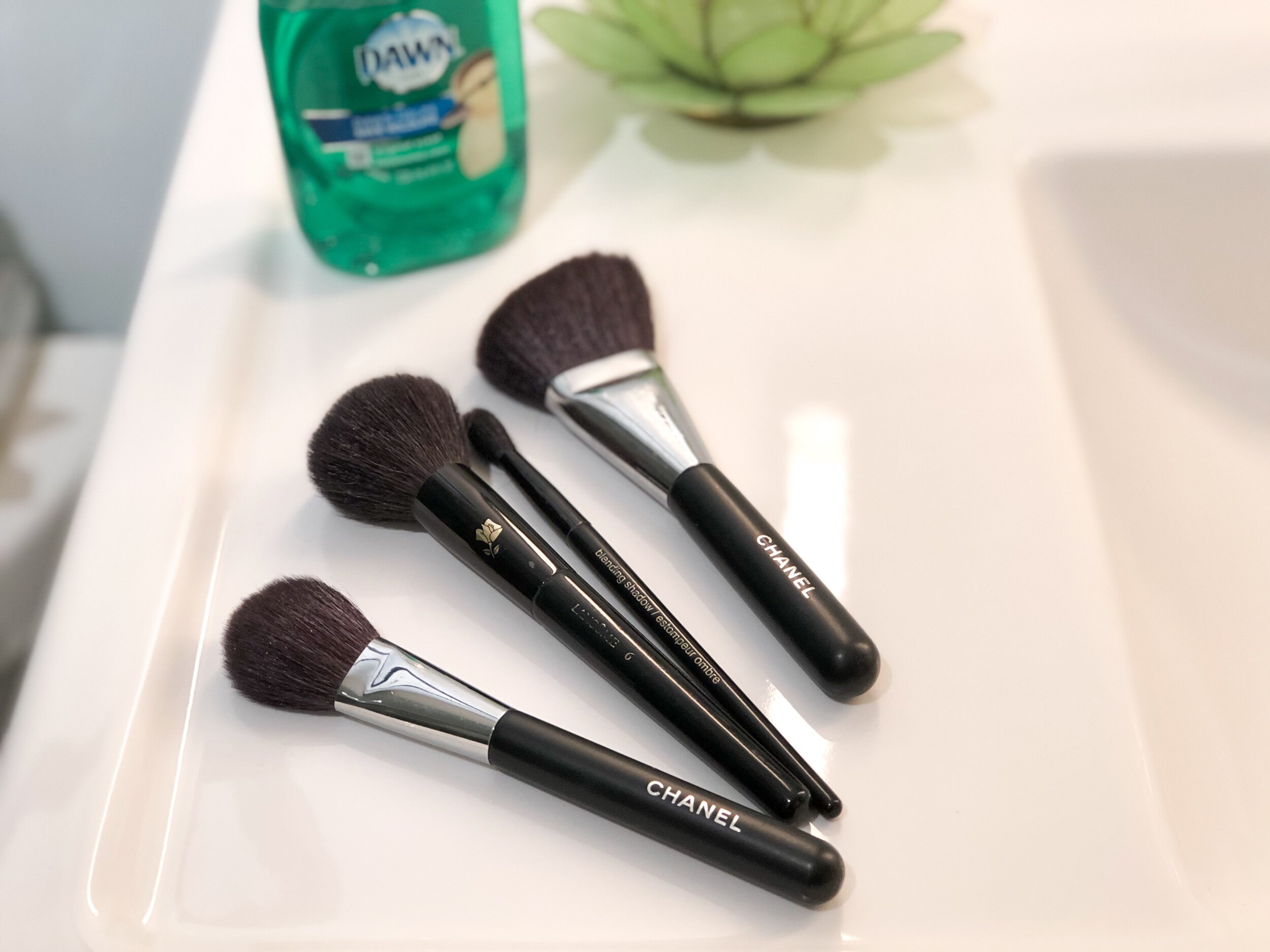 Stop Making These Makeup Brush Mistakes. — GISELLE DOZIER ARTISTRY