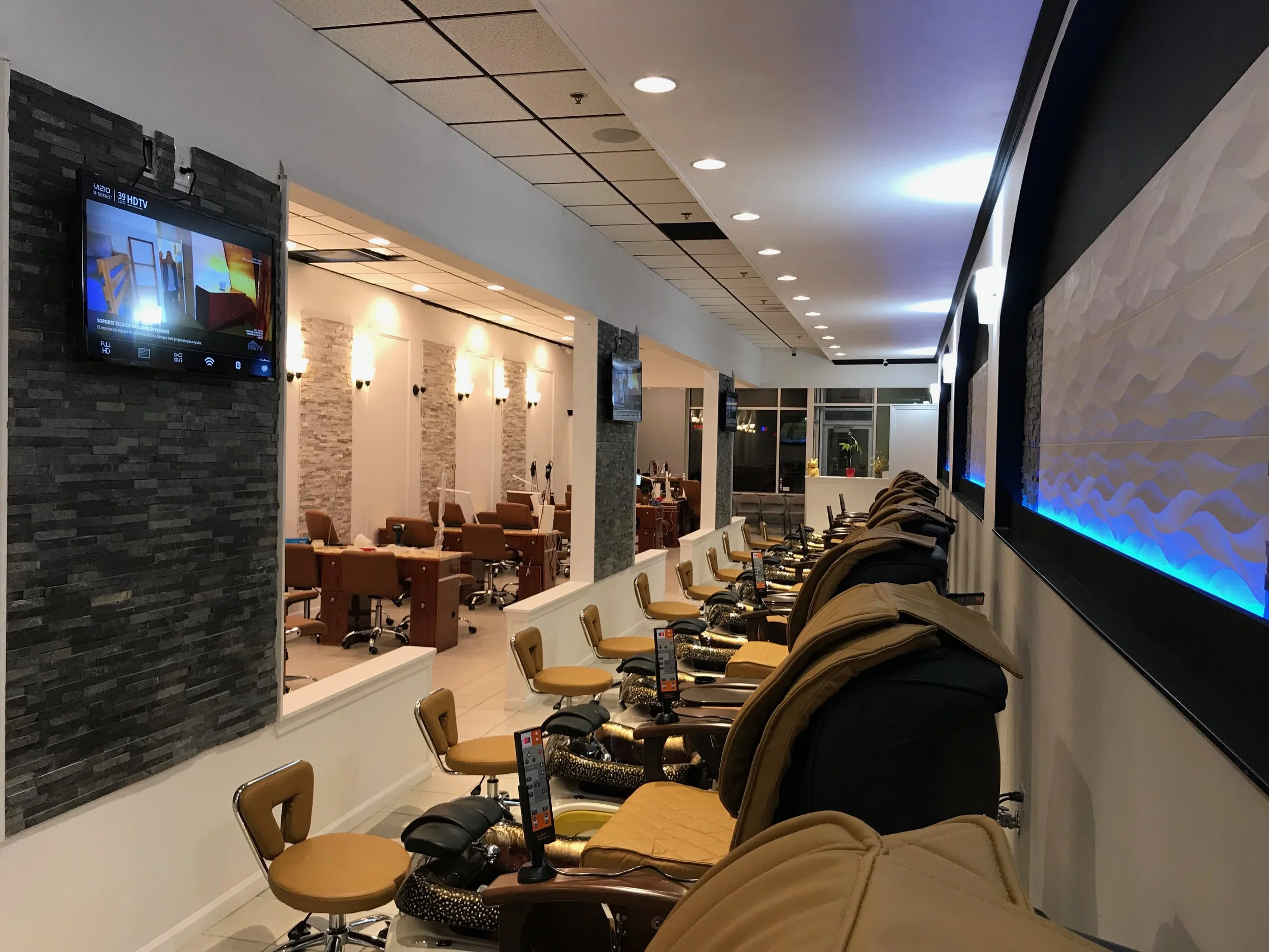 About — Pro Nail & Spa Libertyville