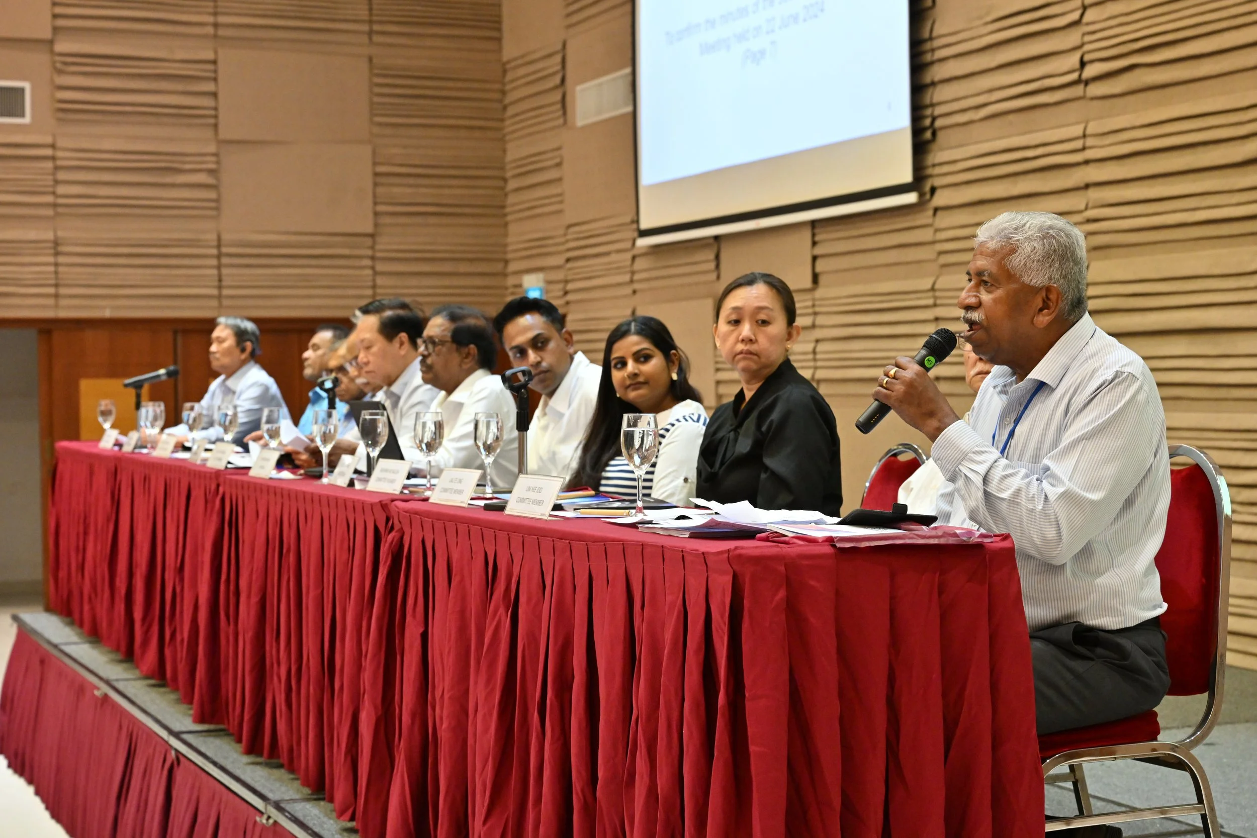 SGS AGM 0205.jpg