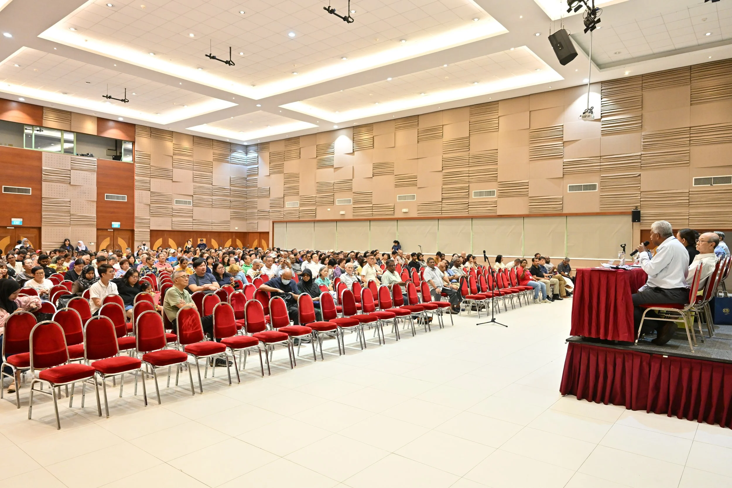 SGS AGM 0238.jpg