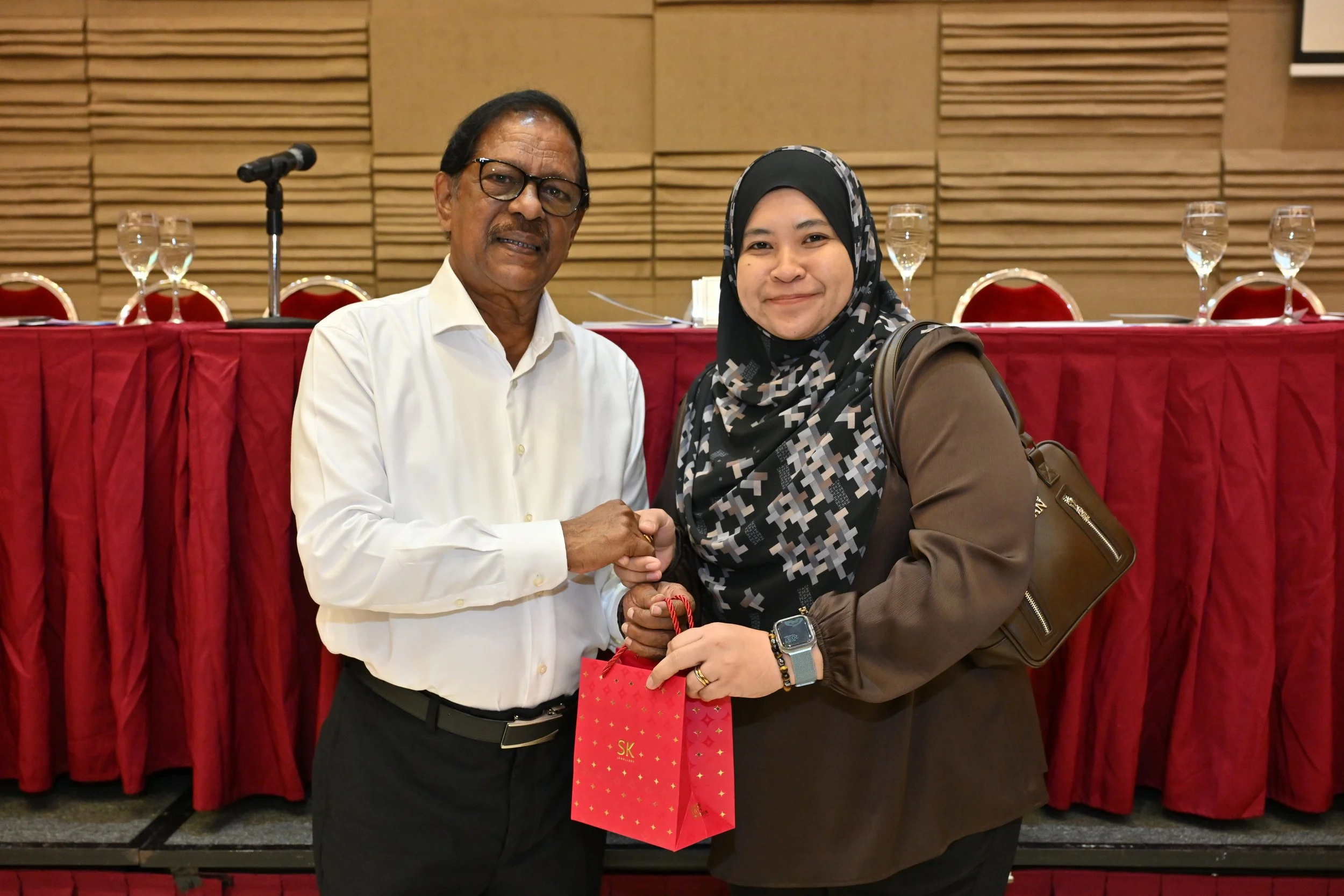 SGS AGM 0356.jpg