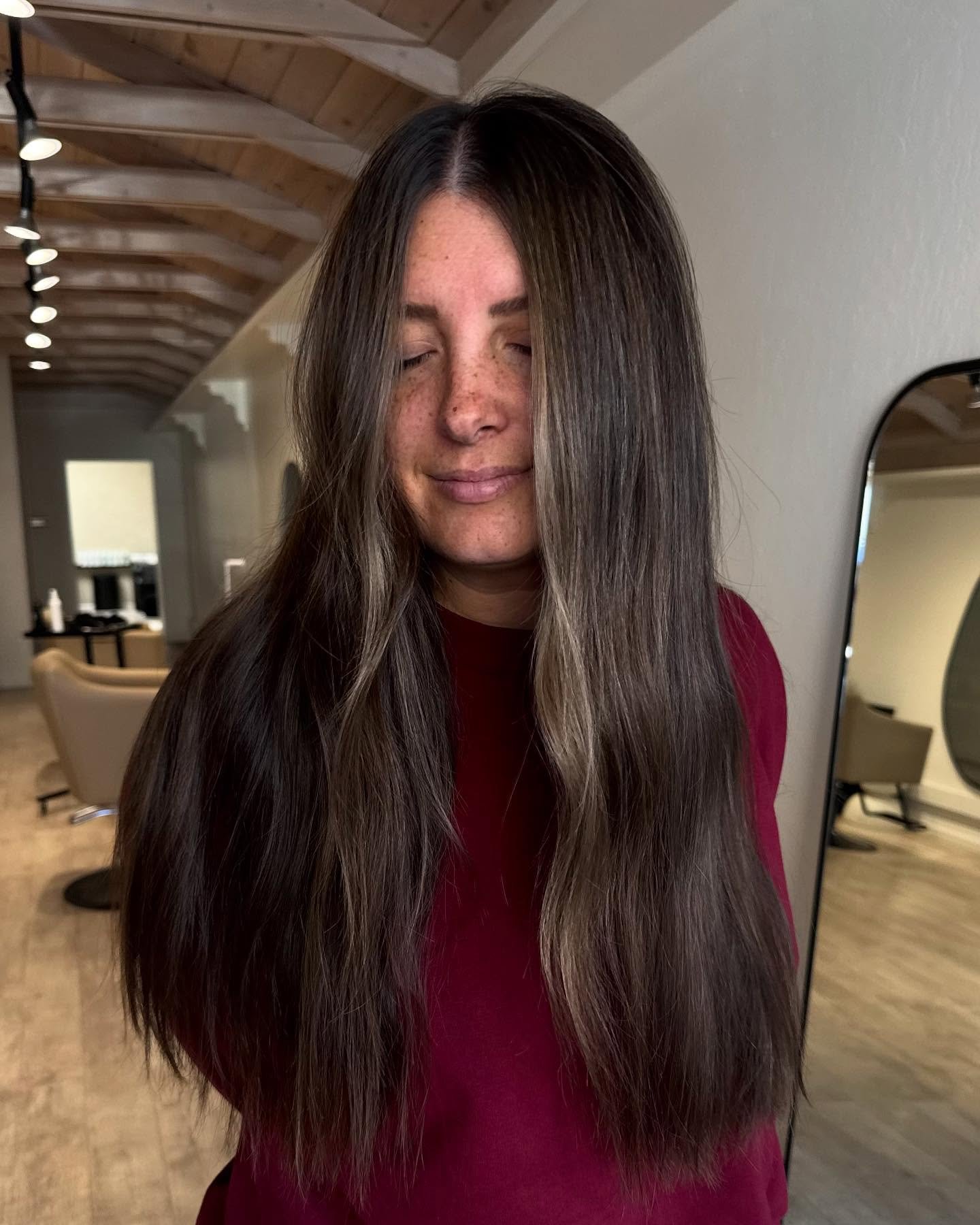 Take this as your sign to skip the permanent color touch-up&mdash;opt for grey-blending dimensional highlights instead.

You&rsquo;re welcome 💫 
For appointments &gt;&gt;&gt; www.fussymissy.com