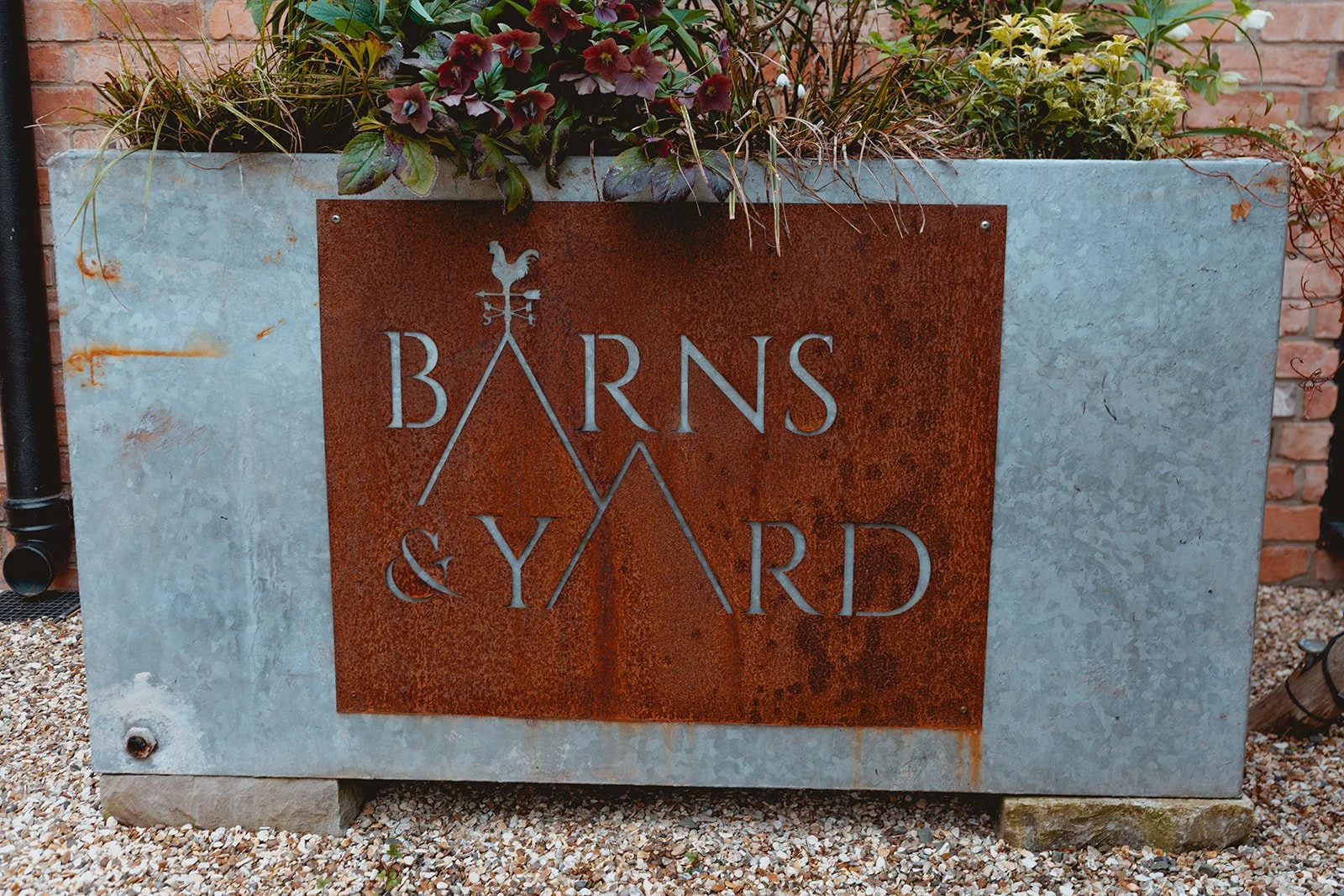 Mr & Mrs Giles-18.jpg