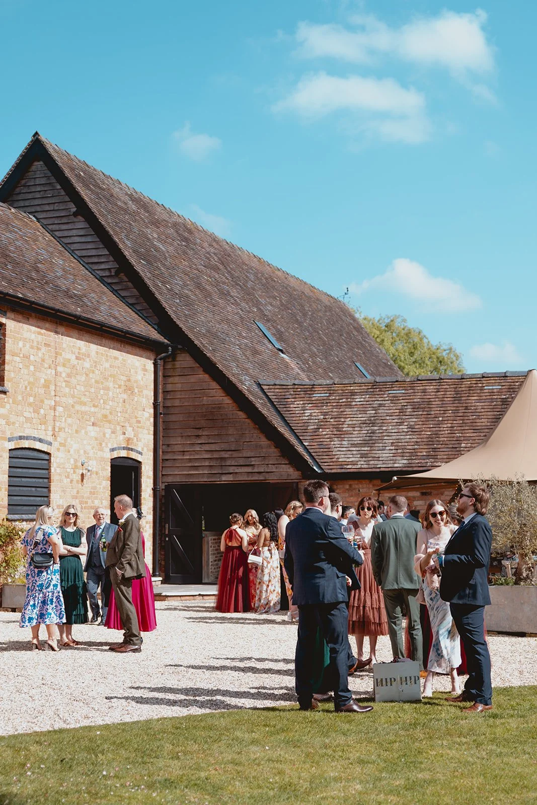 Mr & Mrs Giles-394.jpg