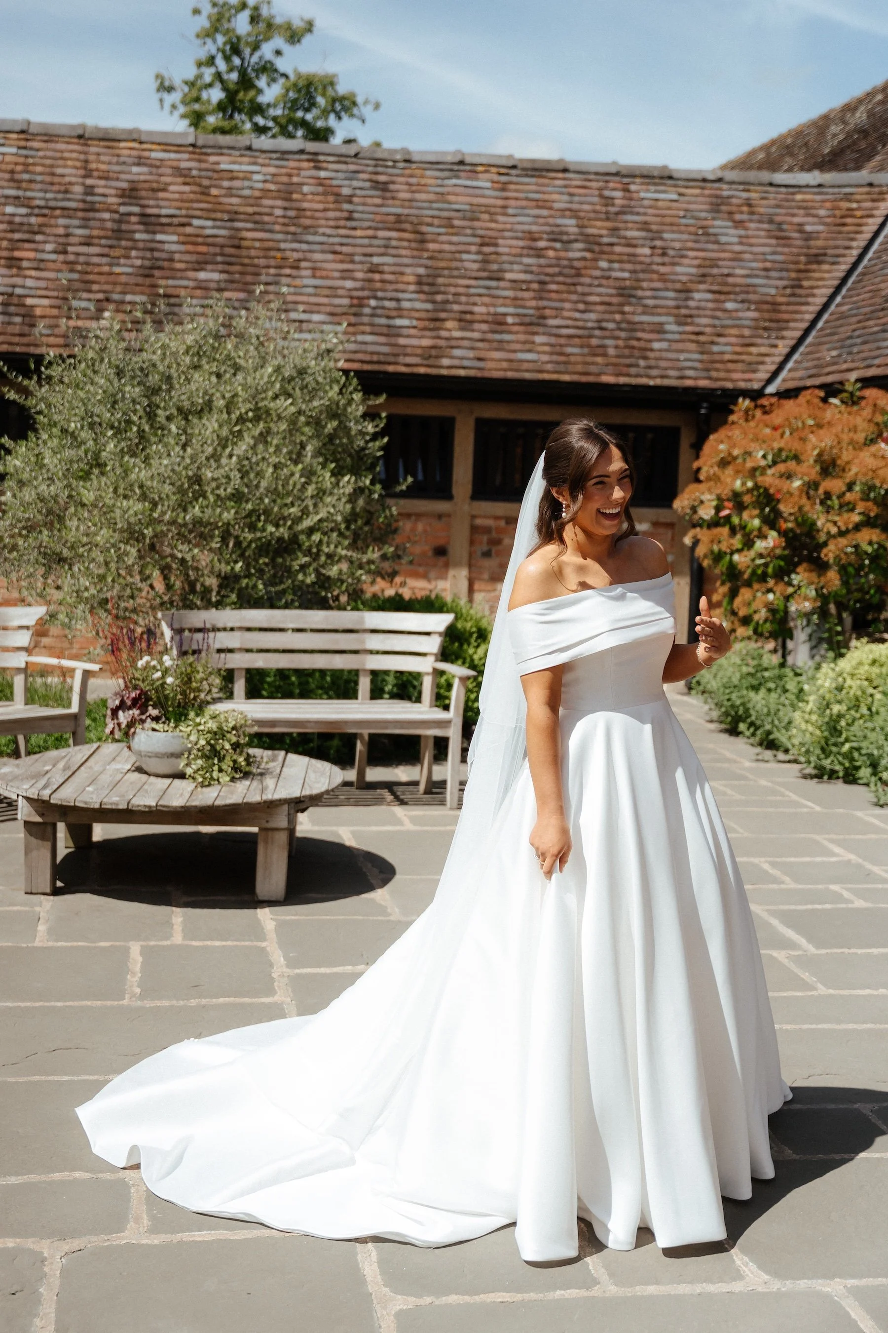 GraceDoveBridal Portrait in the Courtyard.jpg