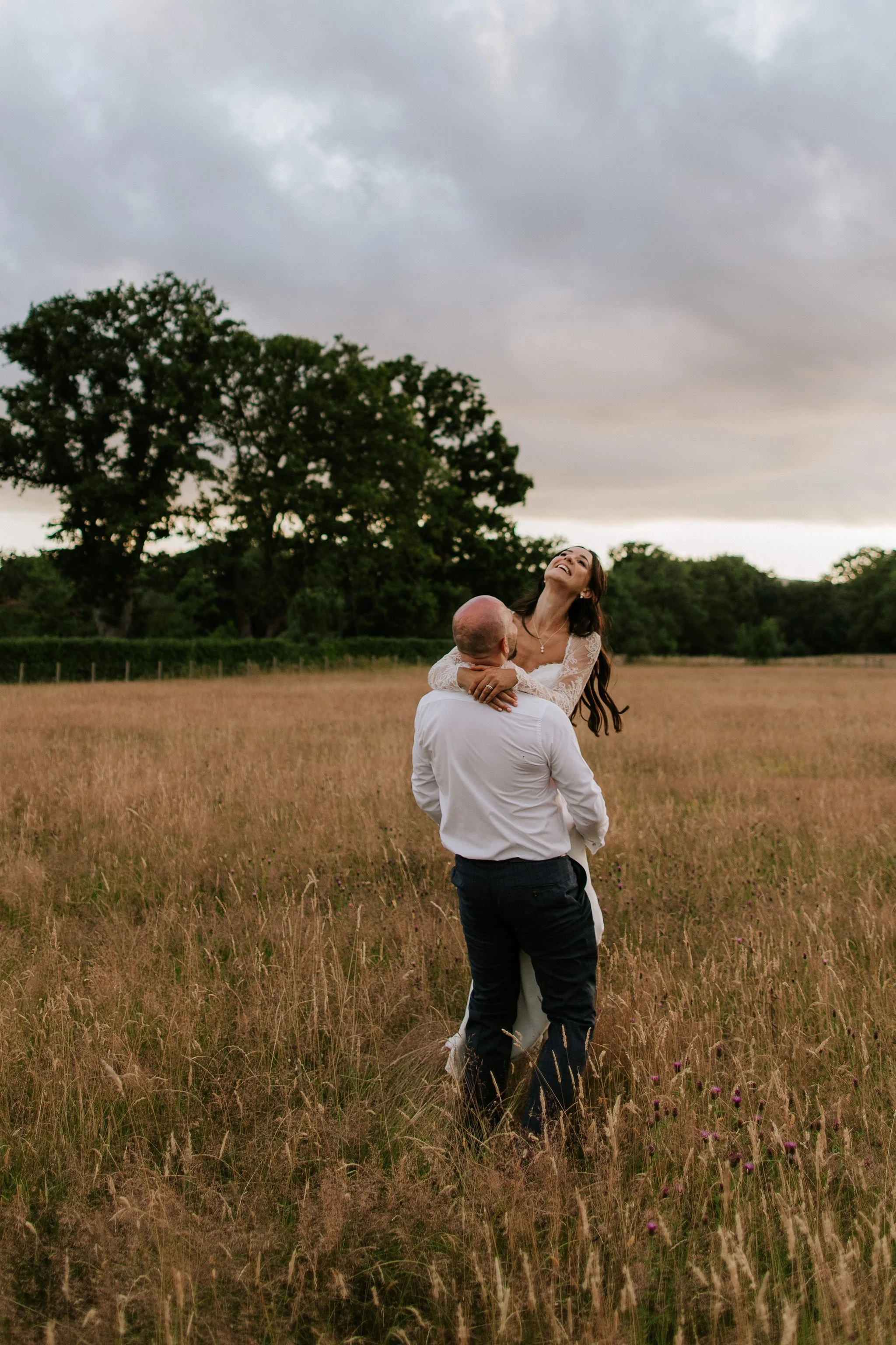 ChloeandCallum-BarnsandYard-StephNewtonPhotography128.jpg