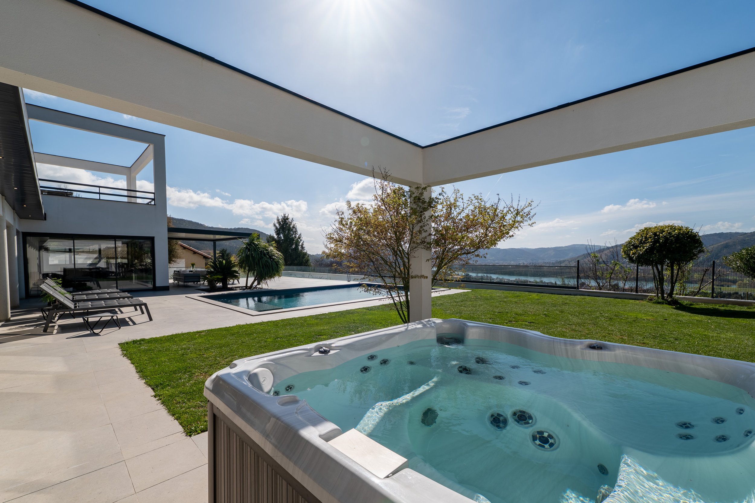 VILLA ALICE & ALLAN-10.jpg